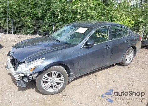 2013 Infiniti G37X из США, поврежденный, VIN JN1CV6AR0DM759683
